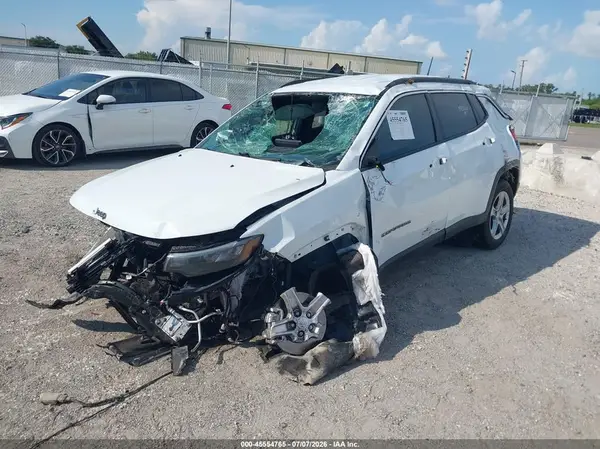 3C4NJDBN8RT592895 2024 JEEP COMPASS - Image 2