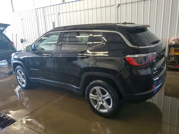 3C4NJDBN8RT603524 2024 JEEP COMPASS - Image 2