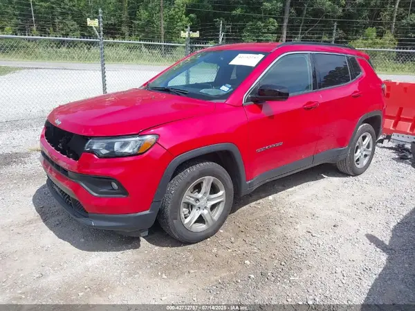 3C4NJDBN8RT603717 2024 JEEP COMPASS - Image 2