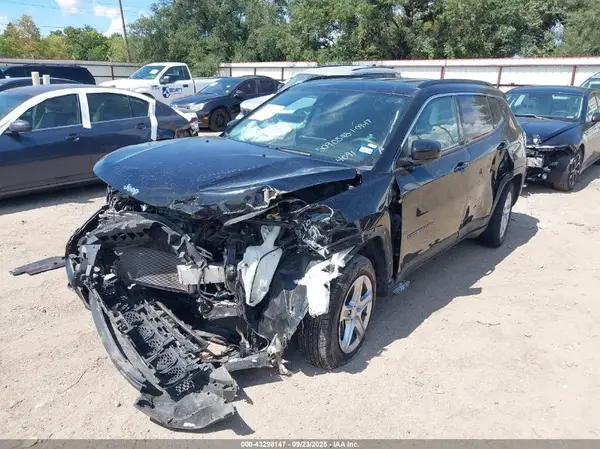 3C4NJDBN8RT604091 2024 JEEP COMPASS - Image 2