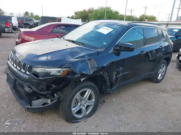 3C4NJDBN8RT605936 2024 JEEP COMPASS - Image 2