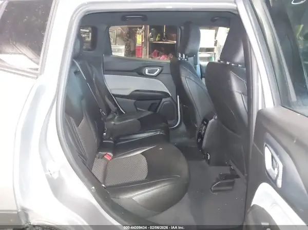 3C4NJDBN8RT605998 2024 JEEP COMPASS - Image 8