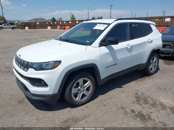 3C4NJDBN8RT606715 2024 JEEP COMPASS - Image 2