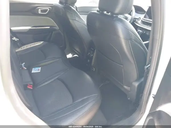 3C4NJDBN8RT606715 2024 JEEP COMPASS - Image 8