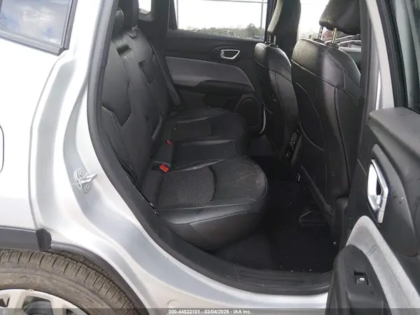 3C4NJDBN8ST529284 2025 JEEP COMPASS - Image 8