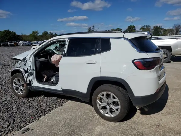 3C4NJDBN8ST540107 2025 JEEP COMPASS - Image 2