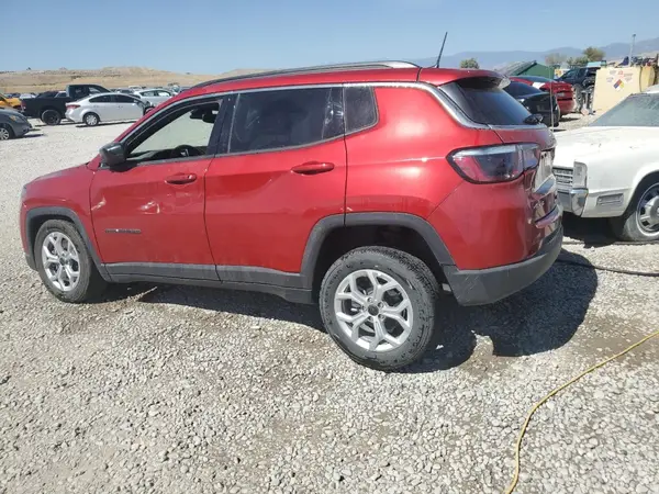 3C4NJDBN8ST547252 2025 JEEP COMPASS - Image 2