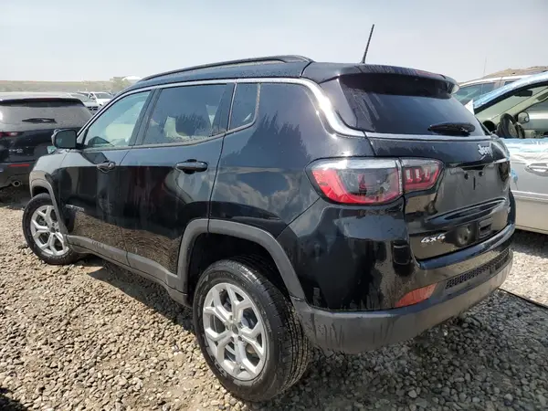 3C4NJDBN8ST547624 2025 JEEP COMPASS - Image 2