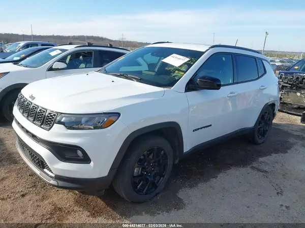 3C4NJDBN8ST556145 2025 JEEP COMPASS - Image 2