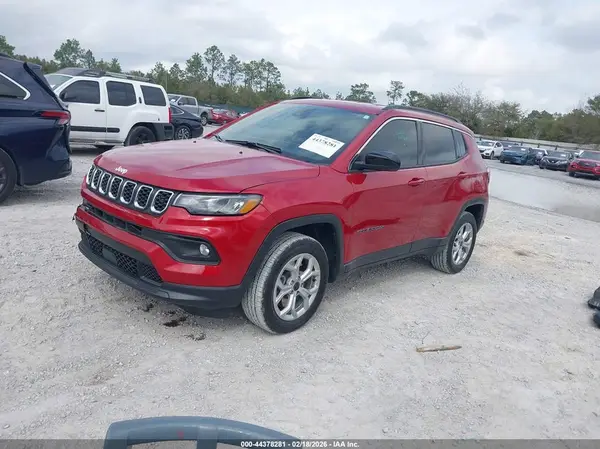 3C4NJDBN8ST585029 2025 JEEP COMPASS - Image 2