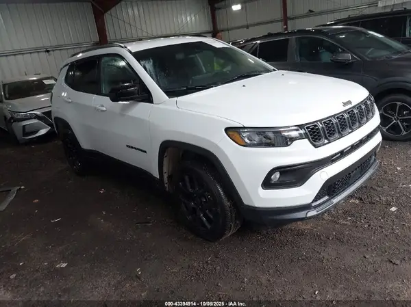 3C4NJDBN8ST586228 2025 JEEP COMPASS - Image 1