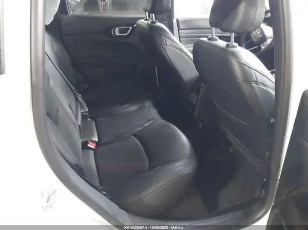 3C4NJDBN8ST586228 2025 JEEP COMPASS - Image 8