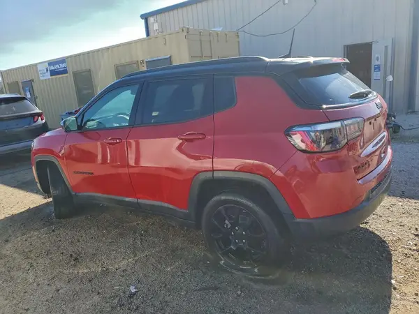 3C4NJDBN9PT502098 2023 JEEP COMPASS - Image 2