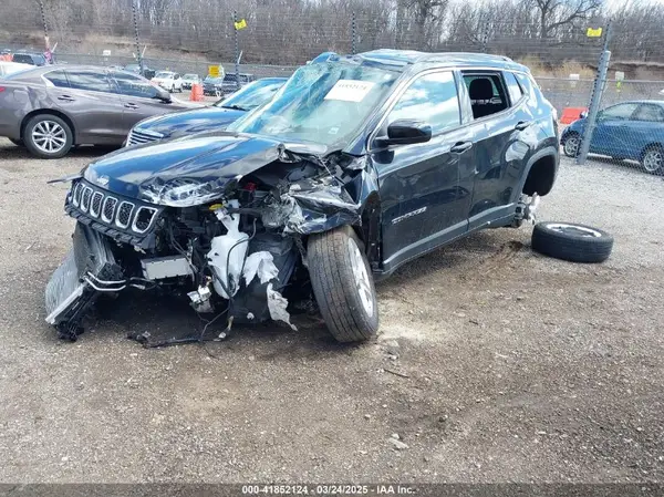 3C4NJDBN9PT514039 2023 JEEP COMPASS - Image 2