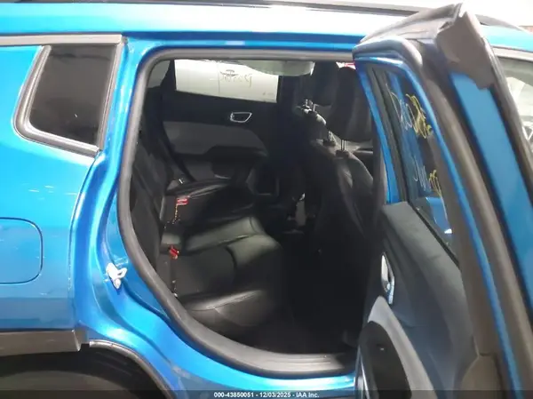 3C4NJDBN9PT517202 2023 JEEP COMPASS - Image 8