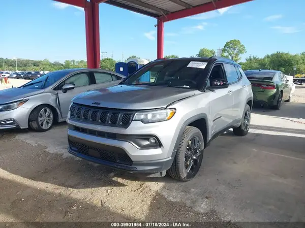 3C4NJDBN9PT517555 2023 JEEP COMPASS - Image 2