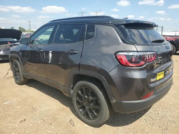 3C4NJDBN9PT517717 2023 JEEP COMPASS - Image 2