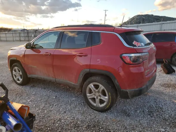 3C4NJDBN9PT521329 2023 JEEP COMPASS - Image 2