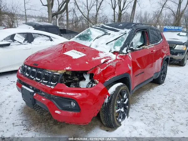3C4NJDBN9PT531729 2023 JEEP COMPASS - Image 2