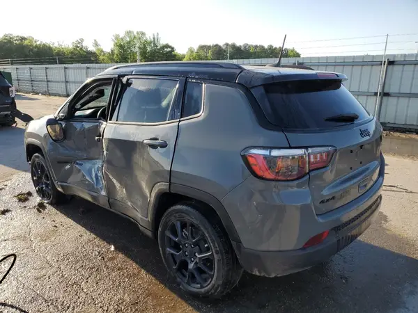 3C4NJDBN9PT532606 2023 JEEP COMPASS - Image 2