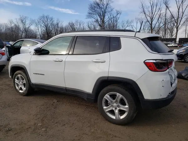 3C4NJDBN9PT540057 2023 JEEP COMPASS - Image 2