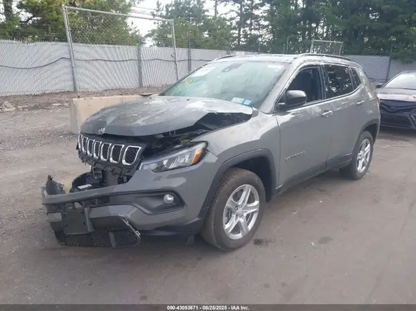 3C4NJDBN9PT546487 2023 JEEP COMPASS - Image 2