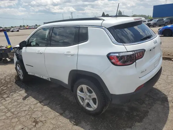3C4NJDBN9PT552970 2023 JEEP COMPASS - Image 2