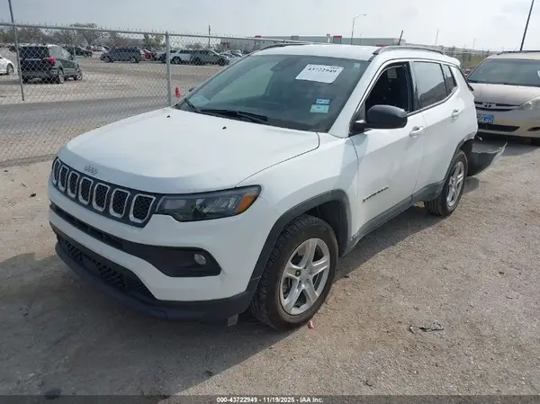 3C4NJDBN9PT553441 2023 JEEP COMPASS - Image 2