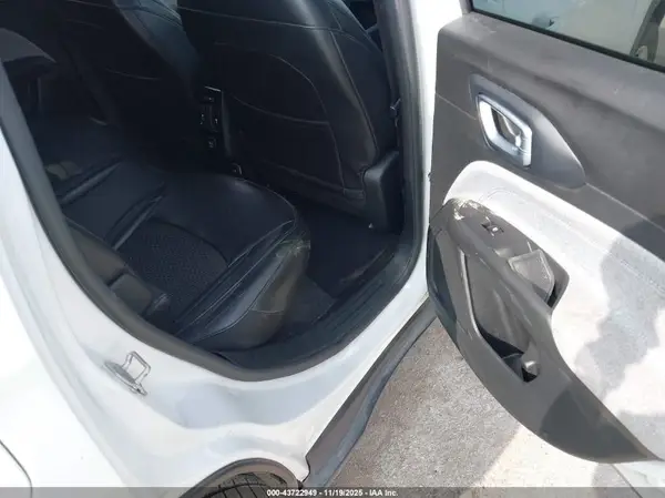 3C4NJDBN9PT553441 2023 JEEP COMPASS - Image 8