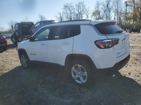 3C4NJDBN9PT553598 2023 JEEP COMPASS - Image 2