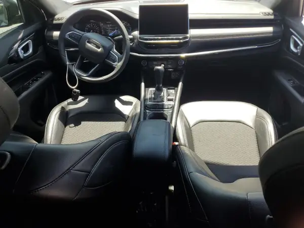 3C4NJDBN9PT556260 2023 JEEP COMPASS - Image 8