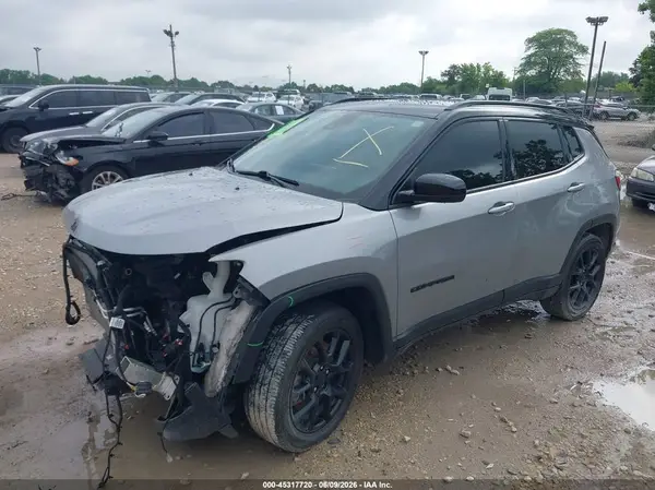 3C4NJDBN9PT563158 2023 JEEP COMPASS - Image 2