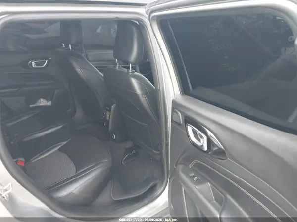 3C4NJDBN9PT563158 2023 JEEP COMPASS - Image 8