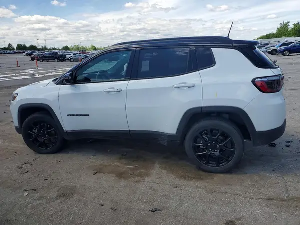 3C4NJDBN9PT563239 2023 JEEP COMPASS - Image 2
