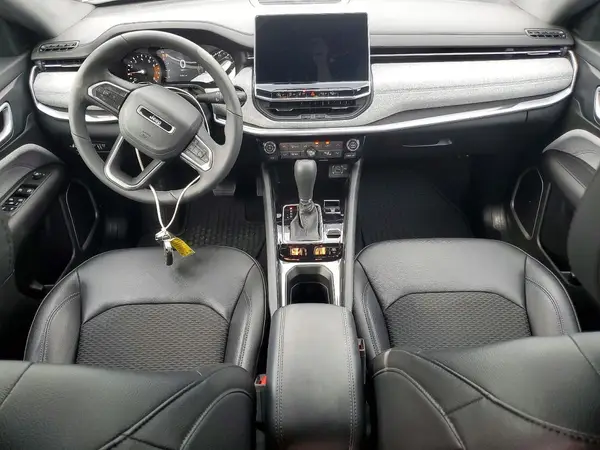 3C4NJDBN9RT104179 2024 JEEP COMPASS - Image 8