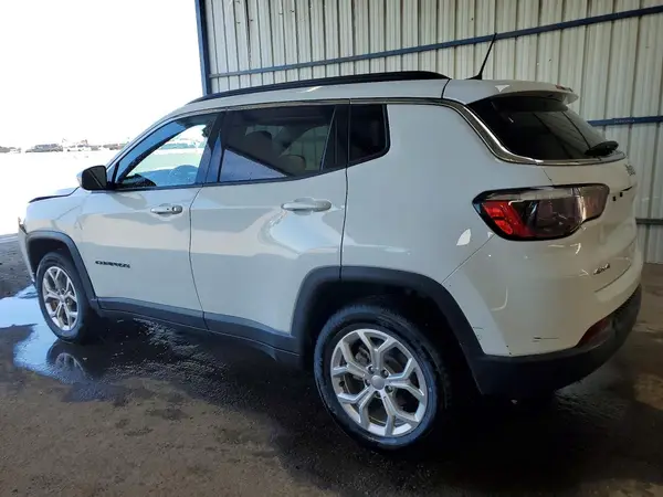 3C4NJDBN9RT109334 2024 JEEP COMPASS - Image 2