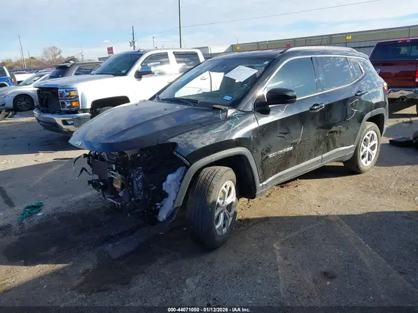 3C4NJDBN9RT113089 2024 JEEP COMPASS - Image 2