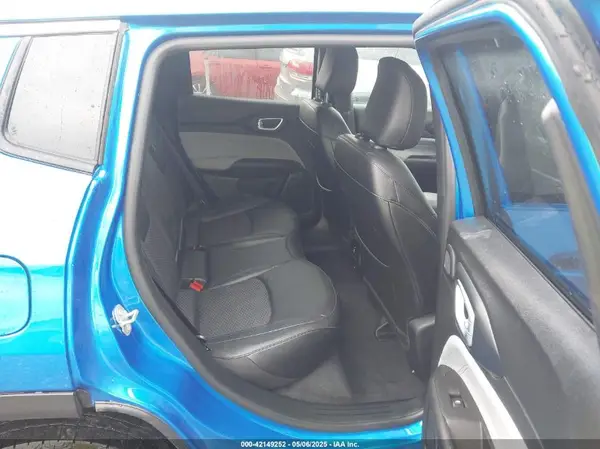 3C4NJDBN9RT132368 2024 JEEP COMPASS - Image 8