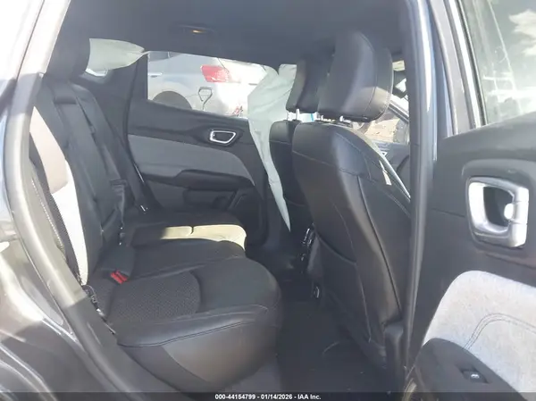 3C4NJDBN9RT132547 2024 JEEP COMPASS - Image 8