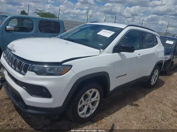 3C4NJDBN9RT132757 2024 JEEP COMPASS - Image 2