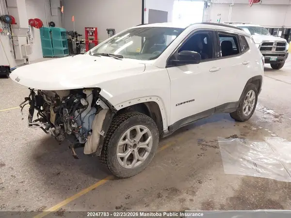 3C4NJDBN9RT136985 2024 JEEP COMPASS - Image 2