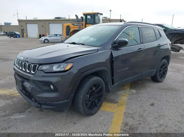 3C4NJDBN9RT148005 2024 JEEP COMPASS - Image 2
