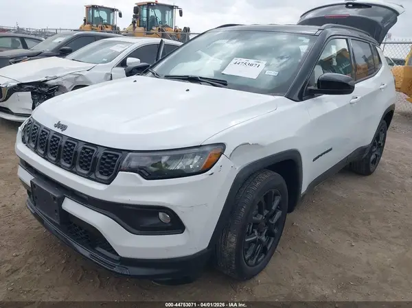 3C4NJDBN9RT162602 2024 JEEP COMPASS - Image 2