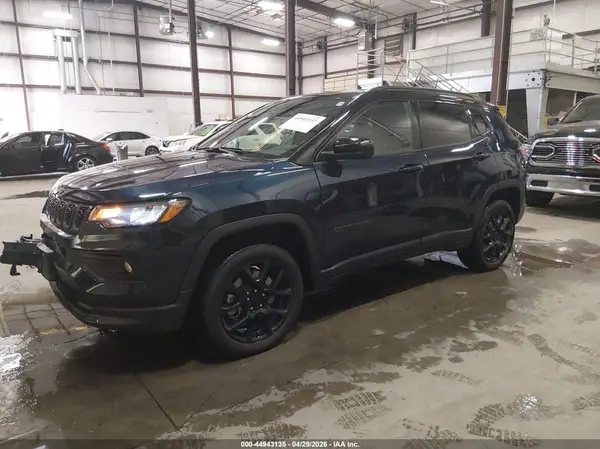 3C4NJDBN9RT169887 2024 JEEP COMPASS - Image 2
