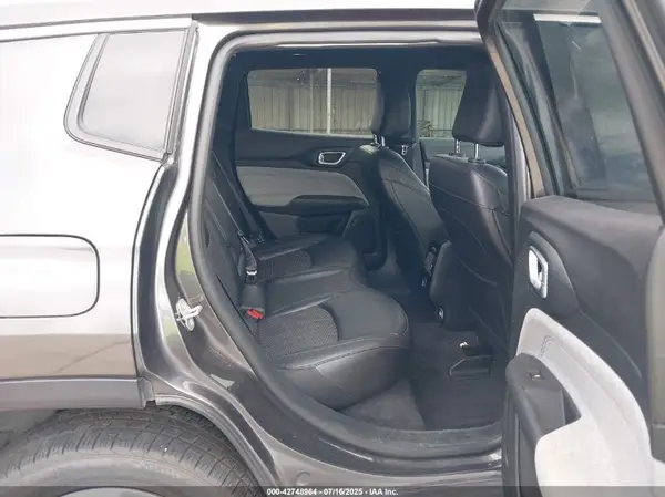 3C4NJDBN9RT583851 2024 JEEP COMPASS - Image 8