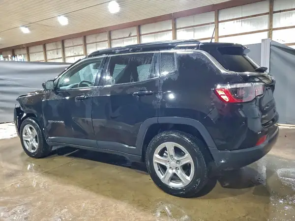 3C4NJDBN9RT598978 2024 JEEP COMPASS - Image 2