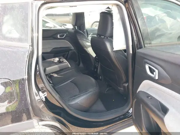 3C4NJDBN9RT603449 2024 JEEP COMPASS - Image 8
