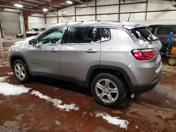 3C4NJDBN9RT604729 2024 JEEP COMPASS - Image 2