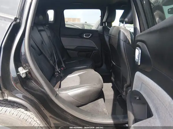 3C4NJDBN9RT607520 2024 JEEP COMPASS - Image 8