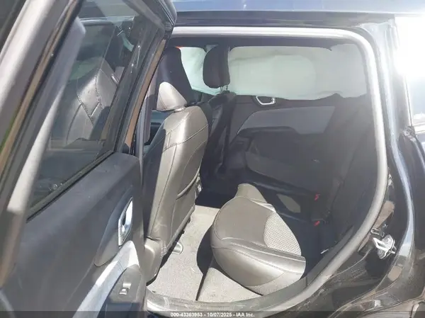 3C4NJDBN9ST516057 2025 JEEP COMPASS - Image 8